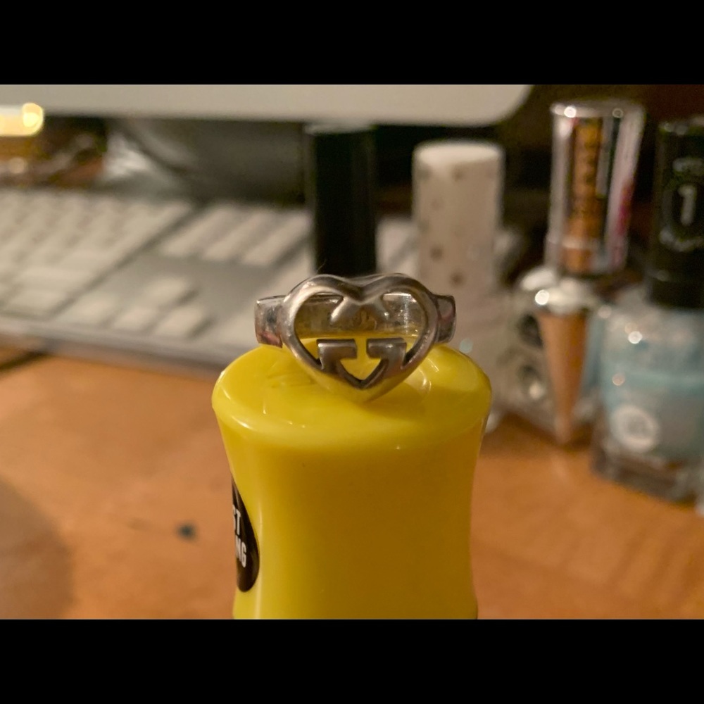 Gucci Heart Interlocking Ring - image 2